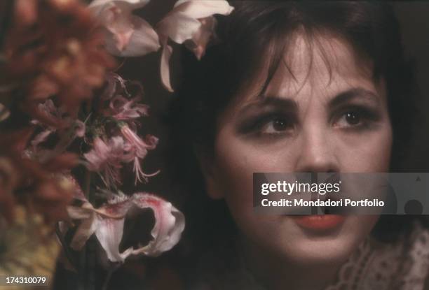 The italian actress Carla Gravina in Rome. Rome, Italy, 1974.