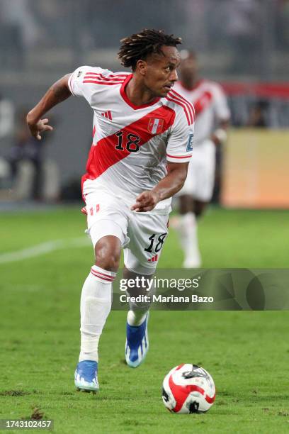 Andre Carrillo of Peru controls the ball during a FIFA World Cup 2026 Qualifier match between Peru and Argentina at Estadio Nacional de Lima on...