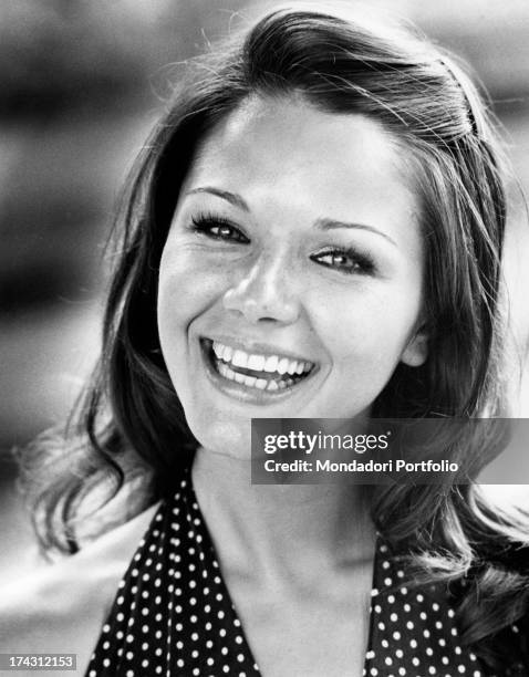 Agostina Belli Smiling, Nieuwsfoto's