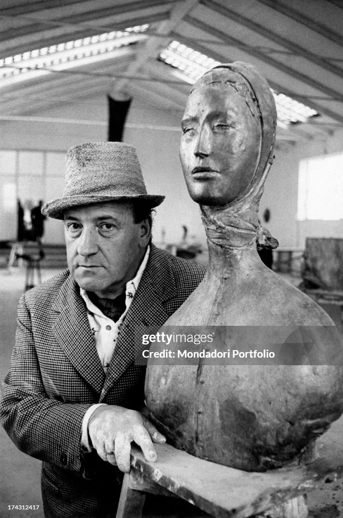 Giacomo Manzù Showing One Sculpture