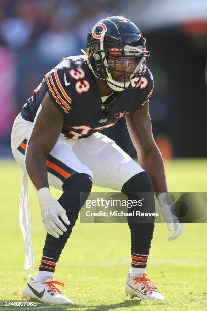 Jaylon Johnson of the Chicago Bears in action against the Minnesota Vikings at Soldier Field on October 15, 2023 in Chicago, Illinois.