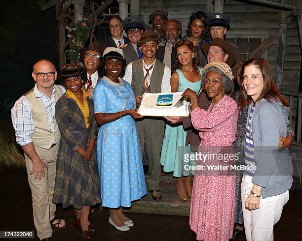 Director Michael Wilson, Adepero Oduye, Cuba Gooding Jr., Vanessa Williams, Tom Wopat, Cicely Tyson and Hallie Foote with cast attend "The Trip To...
