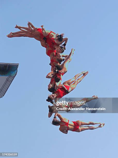 Zsofia Reisinger of Hungary competes in the Women's 10m Platform Diving preliminary round on day five of the 15th FINA World Championships at Piscina...