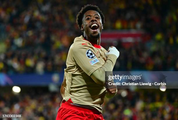 Elye Wahi of RC Lens celebrates his first goal during the UEFA Champions League match between RC Lens and PSV Eindhoven at Stade Bollaert-Delelis on...