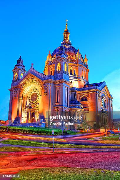 st paul cathedral, mn - cathedral stock pictures, royalty-free photos & images