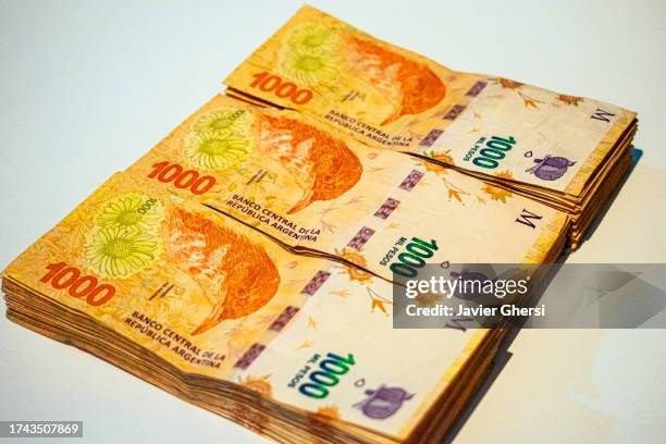 1000 Won Banknote Photos And Premium High Res Pictures Getty Images 1000-won-banknote-photos-and-premium-high-res-pictures-getty-images