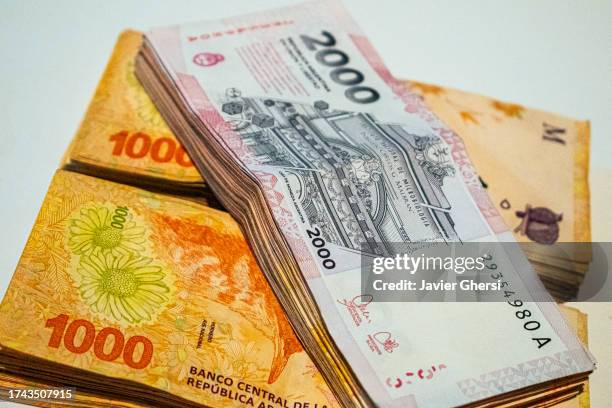 1000 Won Banknote Photos And Premium High Res Pictures Getty Images 1000-won-banknote-photos-and-premium-high-res-pictures-getty-images