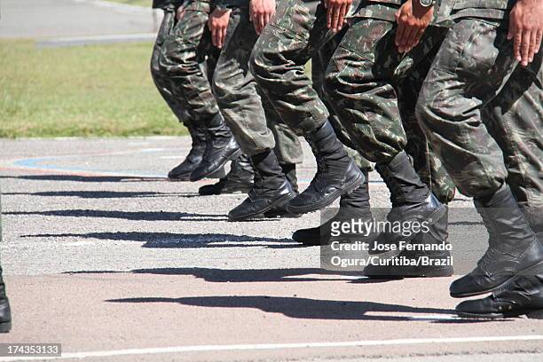 parade - military marching stock pictures, royalty-free photos & images