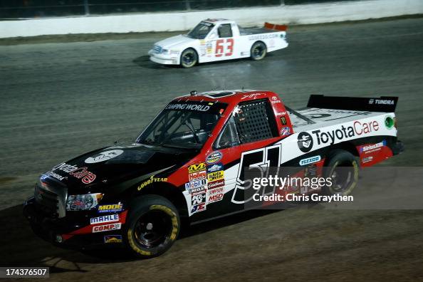 Scott Bloomquist Rv Scott Bloomquist, driver of the ToyotaCare Toyota, drives during the ...