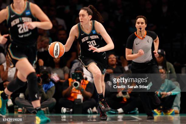Breanna Stewart of the New York Liberty brings the ball up court in the second quarter against the Las Vegas Aces during Game Four of the 2023 WNBA...