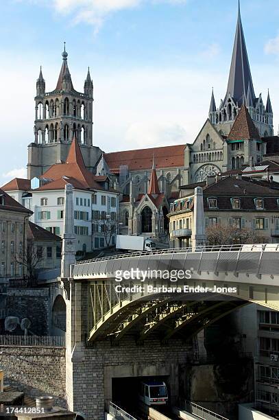 notre-dame cathedral, lausanne - lausanne cathedral notre dame stock pictures, royalty-free photos & images