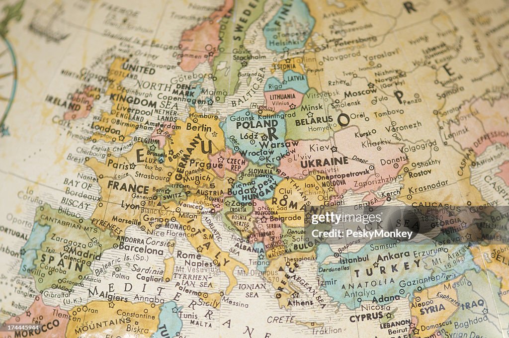 Vintage antigo mapa da Europa Foco Diferencial Sépia