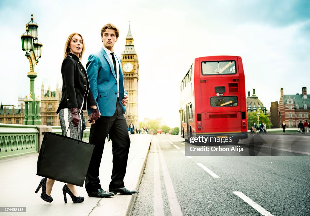 Mode couple faire du shopping à Londres