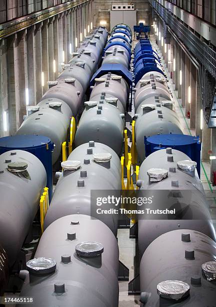 Loading Nuclear Reactor Rods Nuclear Reactor Rods Photos and Premium High Res Pictures - Getty Images
