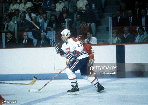 Chris Chelios of the Montreal Canadiens skates on the ice during the 1986 Stanley Cup Finals against the Calgary Flames in May, 1986 at the Montreal...