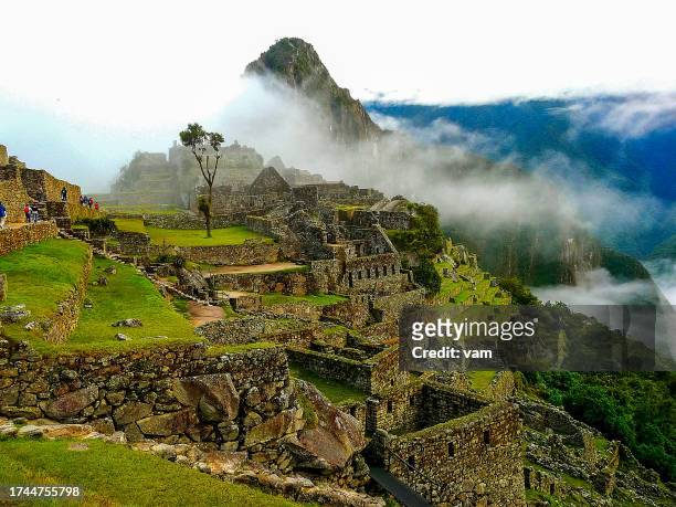 machu picchu - urubamba valley stock pictures, royalty-free photos & images