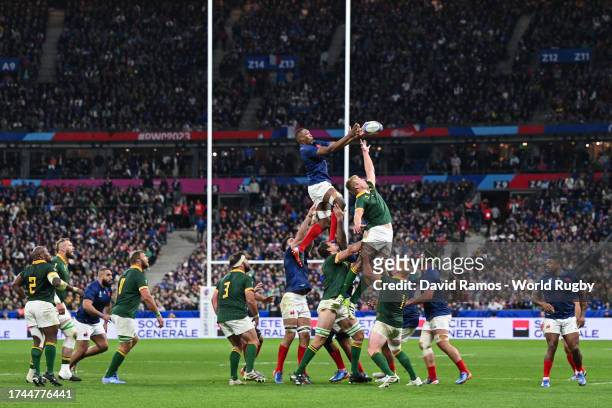 Sekou Macalou of France wins a line out against Pieter-Steph Du Toit of South Africa during the Rugby World Cup France 2023 Quarter Final match...