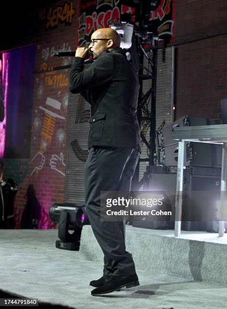 Warren G performs onstage during City of Hope's 2023 Music, Film & Entertainment Industry Spirit of Life® Gala honoring Lyor Cohen, Global Head of...