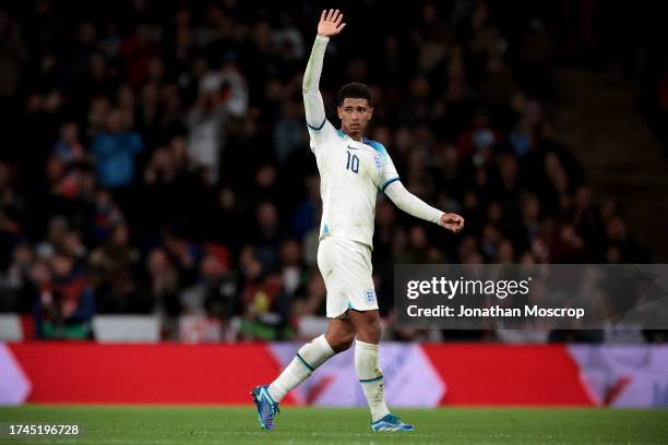 Jude Bellingham of England salutes the fans as he leaves the field of play to be substituted during the UEFA EURO 2024 European qualifier match...