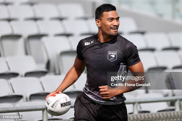 Ronaldo Mulitalo of the Kiwis warms up during a New Zealand Kiwis league training session at The Trusts Arena on October 16, 2023 in Auckland, New...