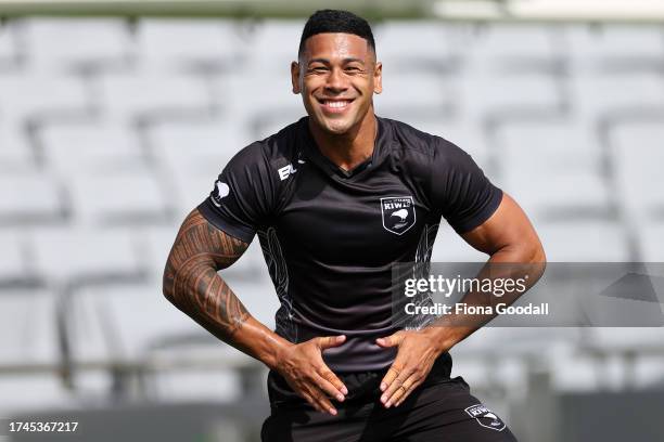 Jamayne Isaako of the Kiwis warms up during a New Zealand Kiwis league training session at The Trusts Arena on October 16, 2023 in Auckland, New...