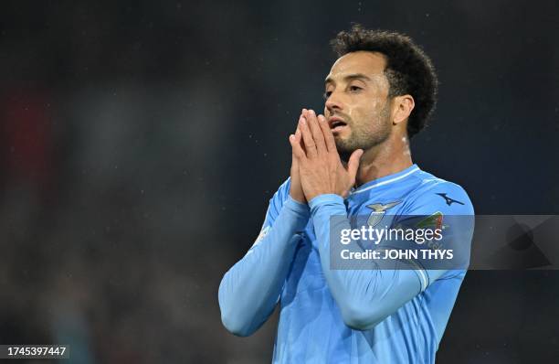 Lazio's Brazilian midfielder Felipe Anderson reacts during the UEFA Champions League Group E football match between Feyenoord and Lazio at The De...