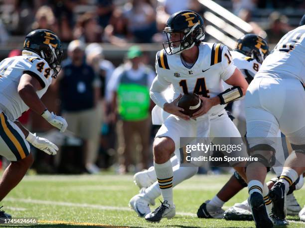 Scott Riddle Football Riddle Icon Photos and Premium High Res Pictures - Getty Images