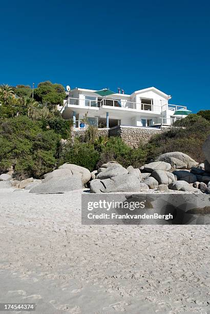 beach villa - beach hut stock pictures, royalty-free photos & images