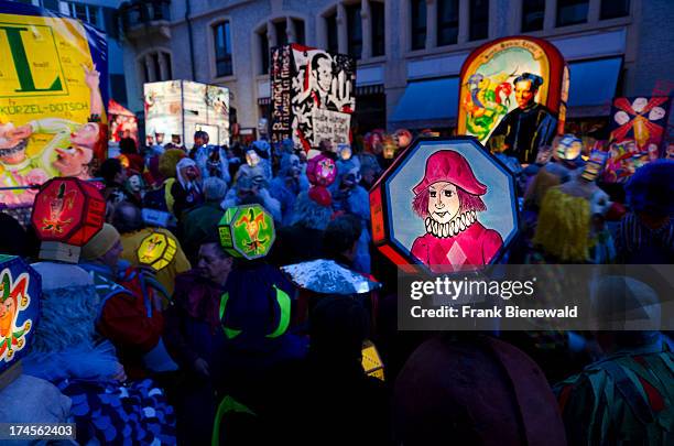 The "Morgenstraich" is the begin of "Basler Fasnet", at 4 am hundreds of colorful laterns get lighted and carried through the streets by many groups...