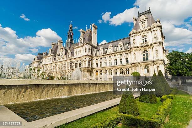 the hotel de ville, paris, france. - rathaus von paris stock-fotos und bilder