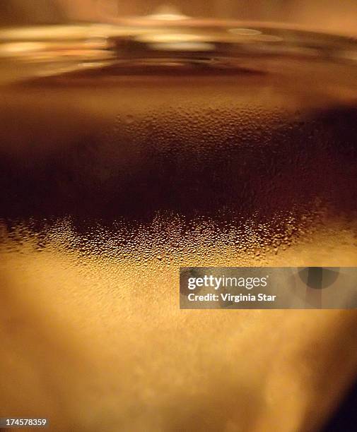 closeup of a glass of wine - vin blanc photos et images de collection