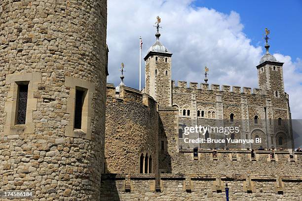 tower of london - tower of london stock pictures, royalty-free photos & images