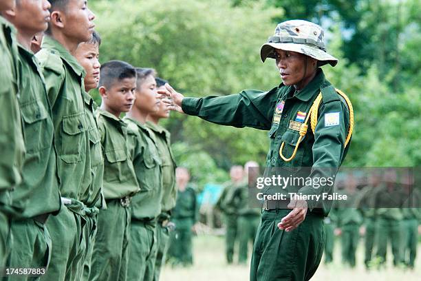 Dkba Democratic Karen Buddhist Army Photos and Premium High Res Pictures ...