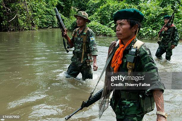 Dkba Democratic Karen Buddhist Army Photos and Premium High Res Pictures ...