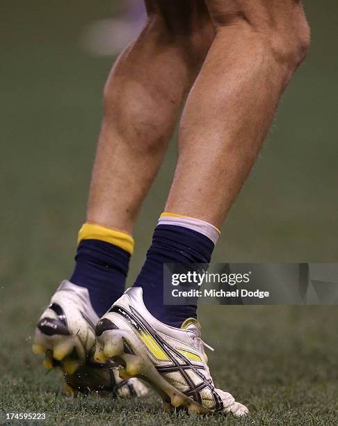 Josh Kennedy of the Eagles stutters during his approach to kick the ball for a goal during the round 18 AFL match between the Western Bulldogs and...