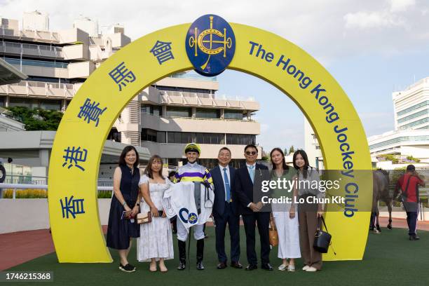 Li Kin Wai 1,612 Francis Wai Stock Photos, High-Res Pictures, and Images - Getty ...