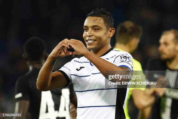 Atalanta's Colombian forward Luis Muriel celebrates after scoring the 1-2 goal during the UEFA Europa League Group D football match between SK Sturm...