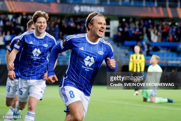 Molde's Norwegian forward Fredrik Gulbrandsen celebrates scoring the 1-0 goal during the UEFA Europa League Group H football match between Molde FK...