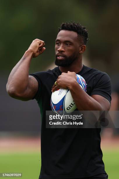 Siya Kolisi of South Africa during the Captain's Run ahead of their Rugby World Cup France 2023 match against England at Stade de France on October...