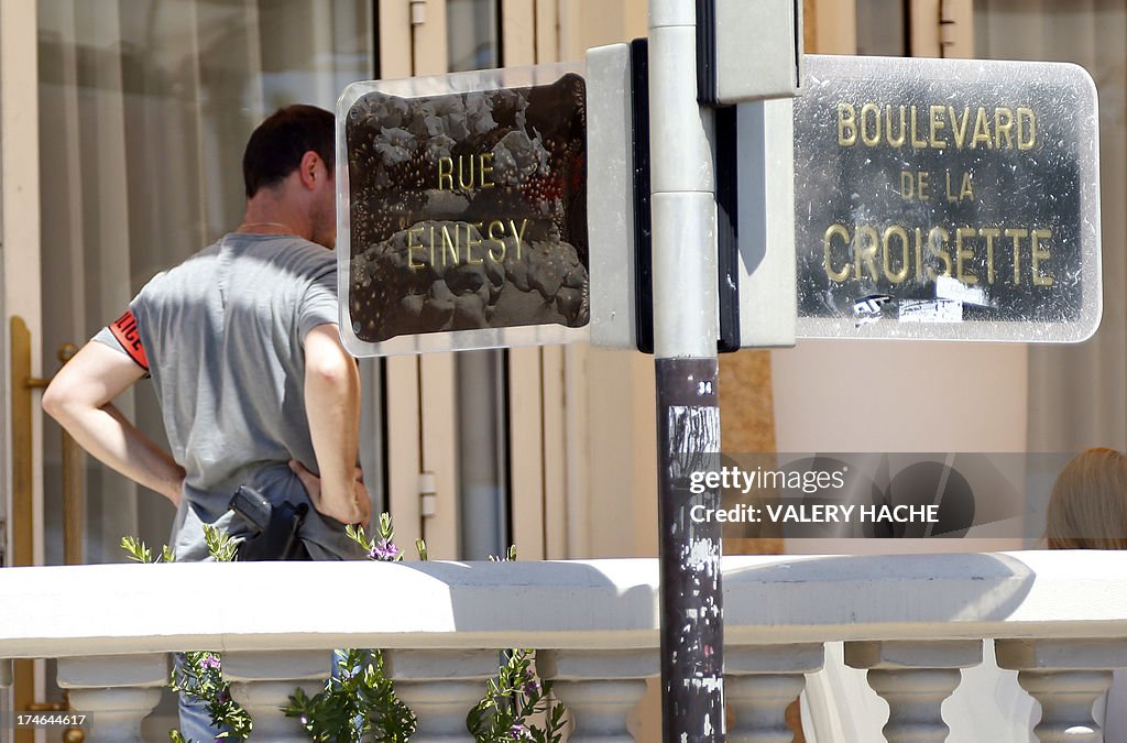 FRANCE-CRIME-JEWELS