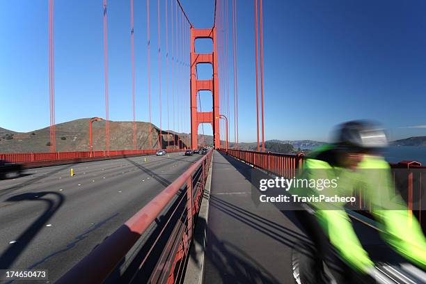 bicycle on golden gate bridge - tyre bridge stock pictures, royalty-free photos & images