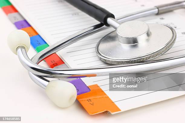 medical records - medisch dossier stockfoto's en -beelden