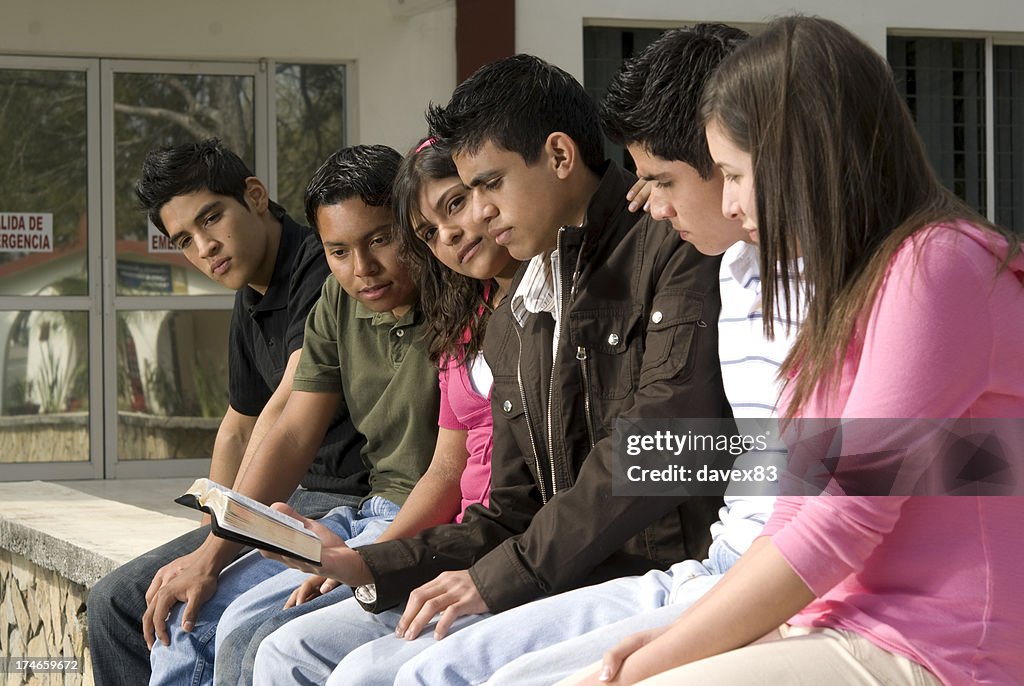 Melhores amigos no estudo série