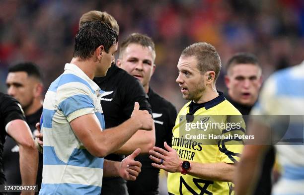 Juan Martin Gonzalez of Argentina speaks to referee, Angus Gardner during the Rugby World Cup France 2023 semi-final match between Argentina and New...