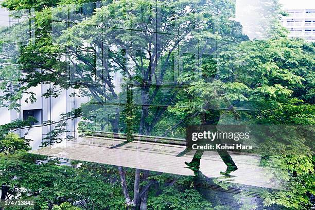 business district and green - glass building reflection stock pictures, royalty-free photos & images