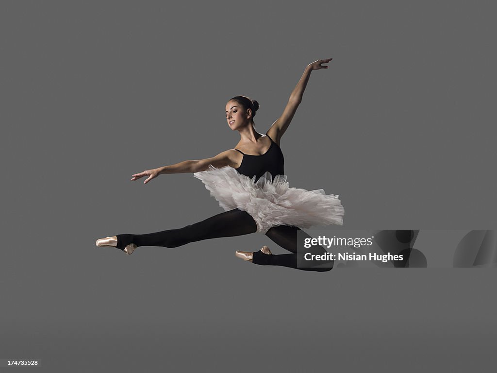 Ballerina performing pas de chat