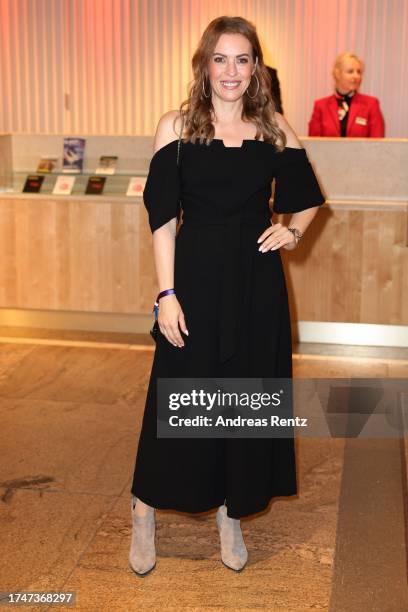 Jule Gölsdorf attends the Hessischer Film- und Kinopreis 2023 at Alte Oper on October 20, 2023 in Frankfurt am Main, Germany.