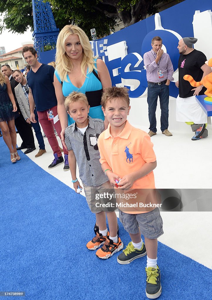 "The Smurfs 2" - Los Angeles Premiere - Blue Carpet