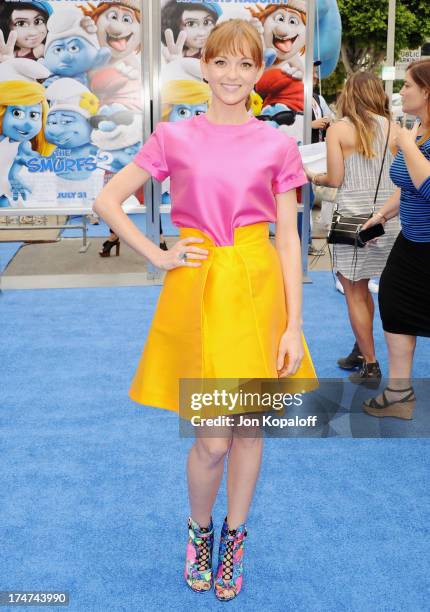 Actress Jayma Mays arrives at the Los Angeles Premiere "Smurfs 2" at Regency Village Theatre on July 28, 2013 in Westwood, California.