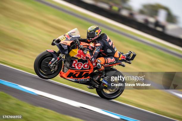 Brad Binder of South Africa and Red Bull KTM Factory Racing rides during qualifying ahead of the 2023 MotoGP of Australia at Phillip Island Grand...